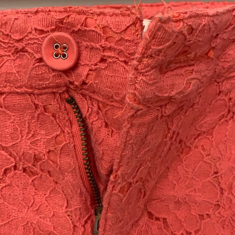 Floral lace shorts - Picture 2 of 6